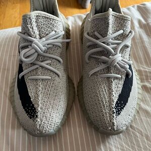Yeezy Boost 350 V2 Slate Size 7